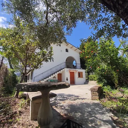 Holiday home Gart House